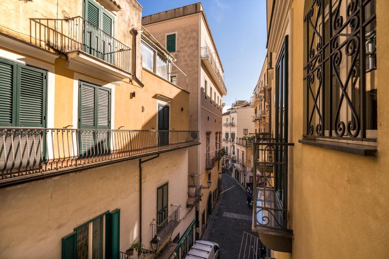 La Finestra Sul Corso Villa Amalfi Exterior photo